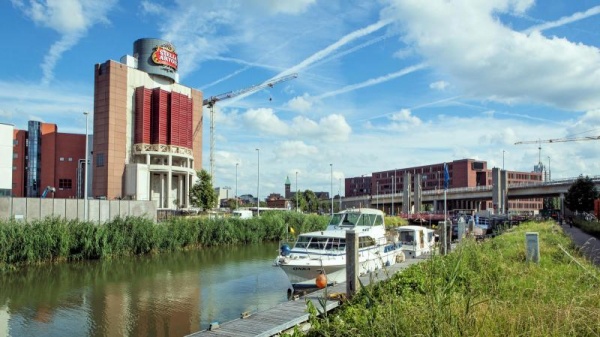Flagship brewery AB InBev expands with TSC Silos Square silos for Stella Artois brewery in Leuven (Belgium)