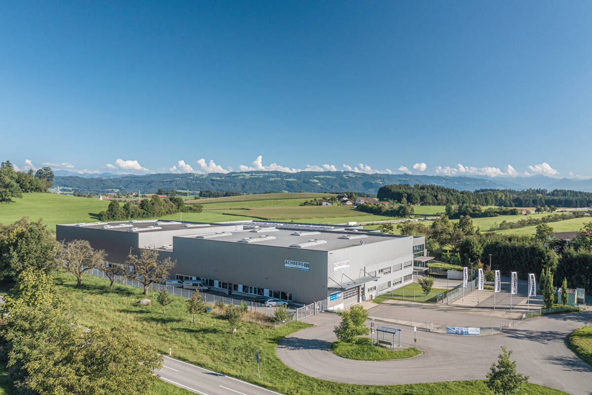 Siloanlagen Achberg plant Investition von bis zu 20 Mio. Euro Mit knapp 30.000 m² zusätzlicher Gewerbefläche startet die Siloanlagen Achberg in den Ausbau der Kapazitäten für die Bereiche Produktion und Lagerlogistik.