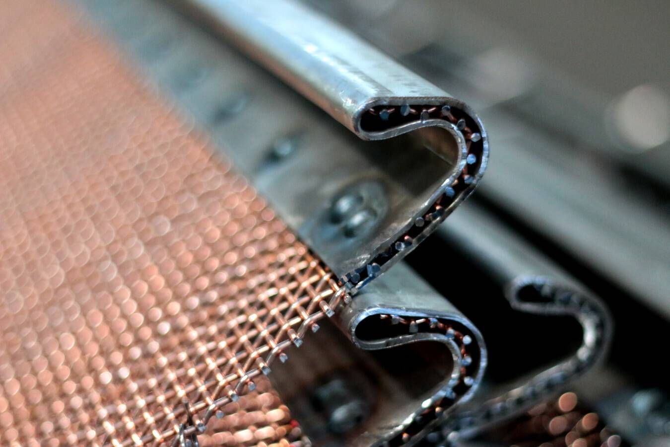 CES fertigt Siebböden für die Siebmaschinen der Industrie 